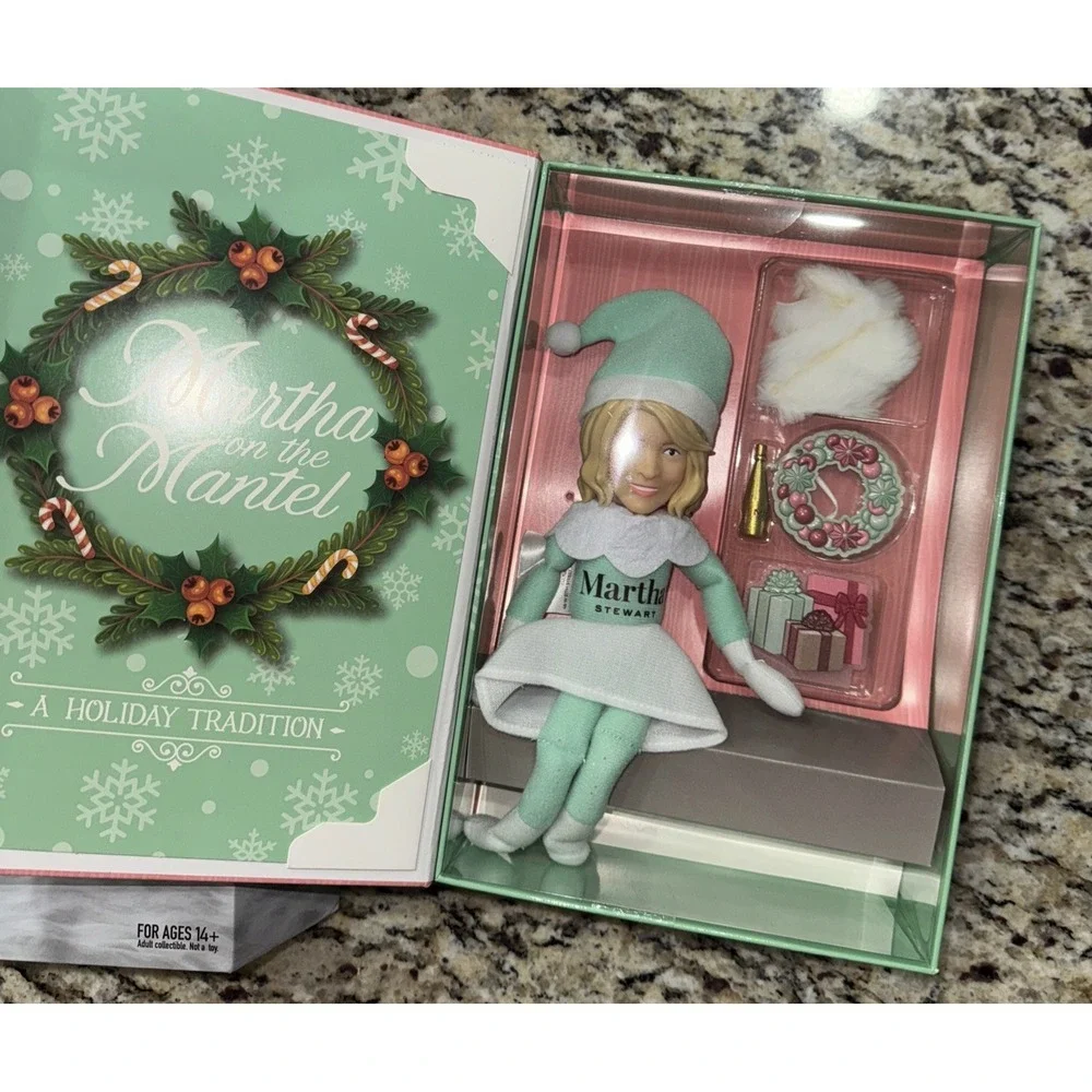 Snoop on the Stoop Elf 2024 Edition‎ And Martha On The Mantel Lot